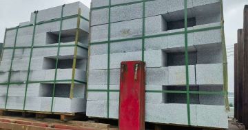 成都 芝麻白花岗岩路沿石，平石，路侧石，马路牙子，路缘石，立缘石，平缘石等