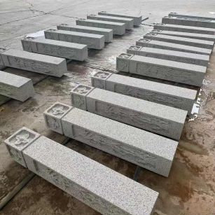 成都 白麻方柱雕花防水