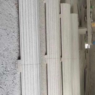 成都 花岗岩厂家带你看白麻花岗岩门楼大柱柱皮