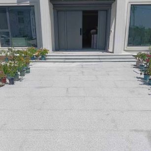 成都 芝麻白花岗岩地铺石地面铺装