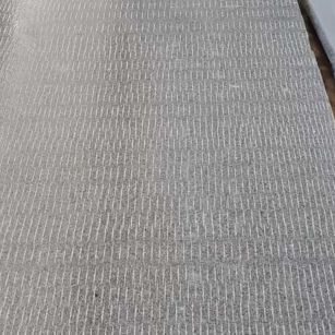 成都 芝麻灰花岗岩斧剁面，刀斩面