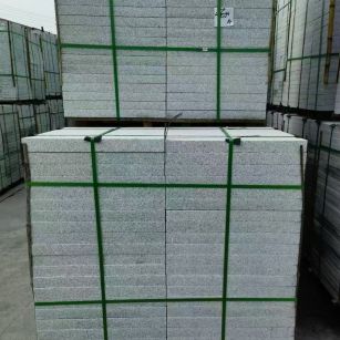 成都 芝麻白火烧，园林广场市政工程地铺石，1.8~5.0厚均有现货