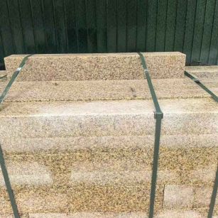 成都 黄金麻花岗岩石材机切面栏杆料半成品