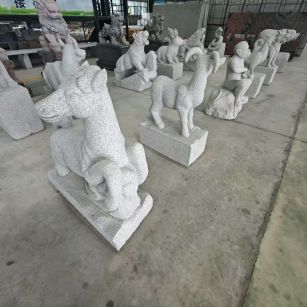 成都 芝麻白花岗岩造型立体雕刻——十二生肖