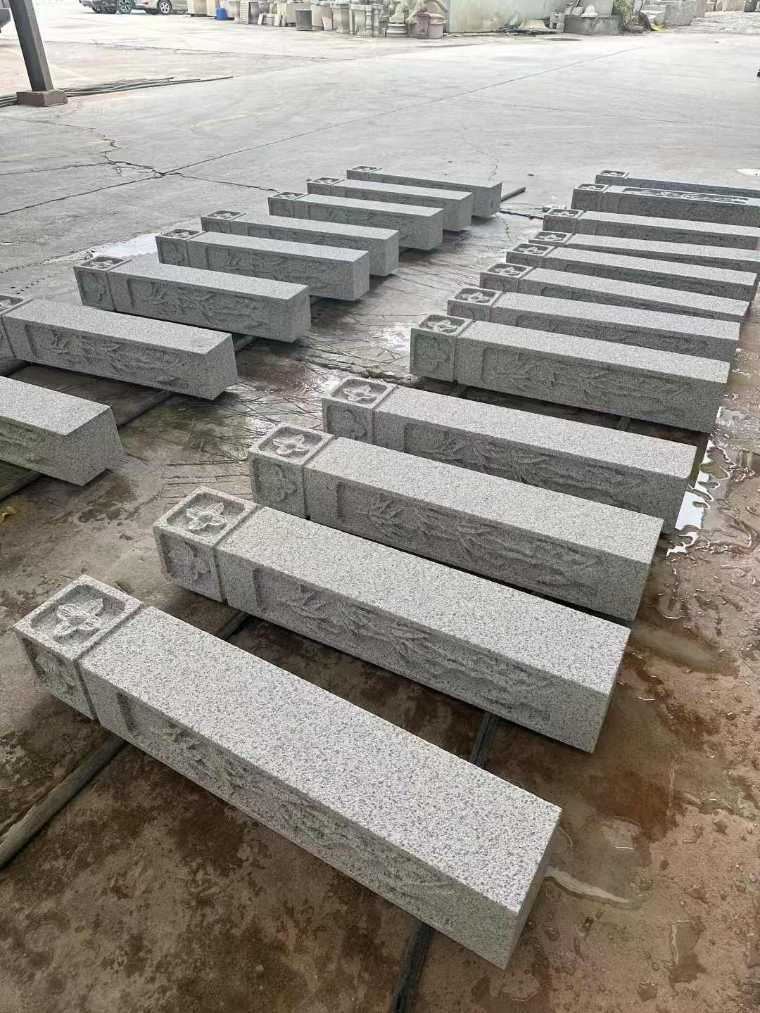 成都 白麻方柱雕花防水