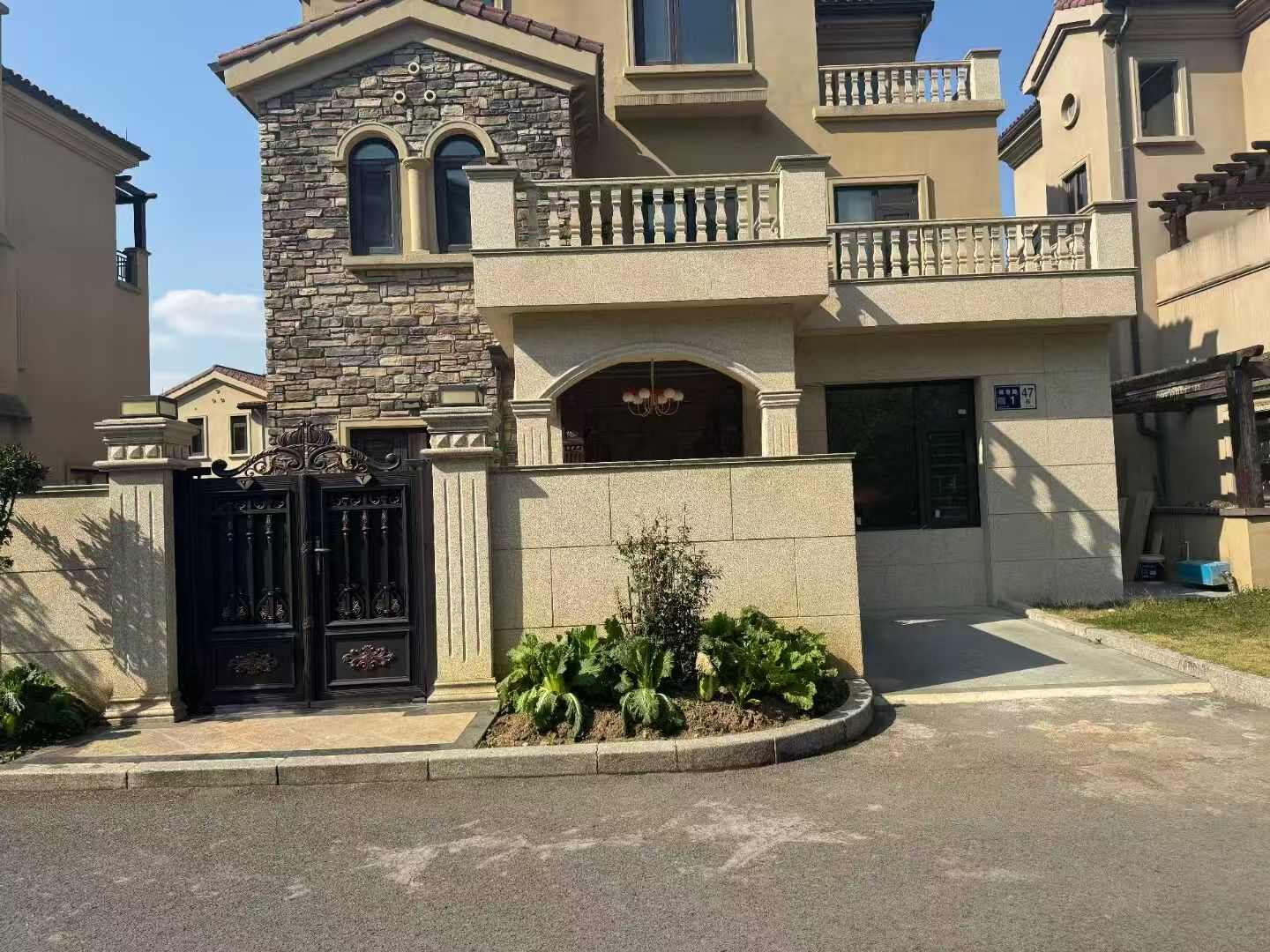 成都黄金麻别墅案例展示