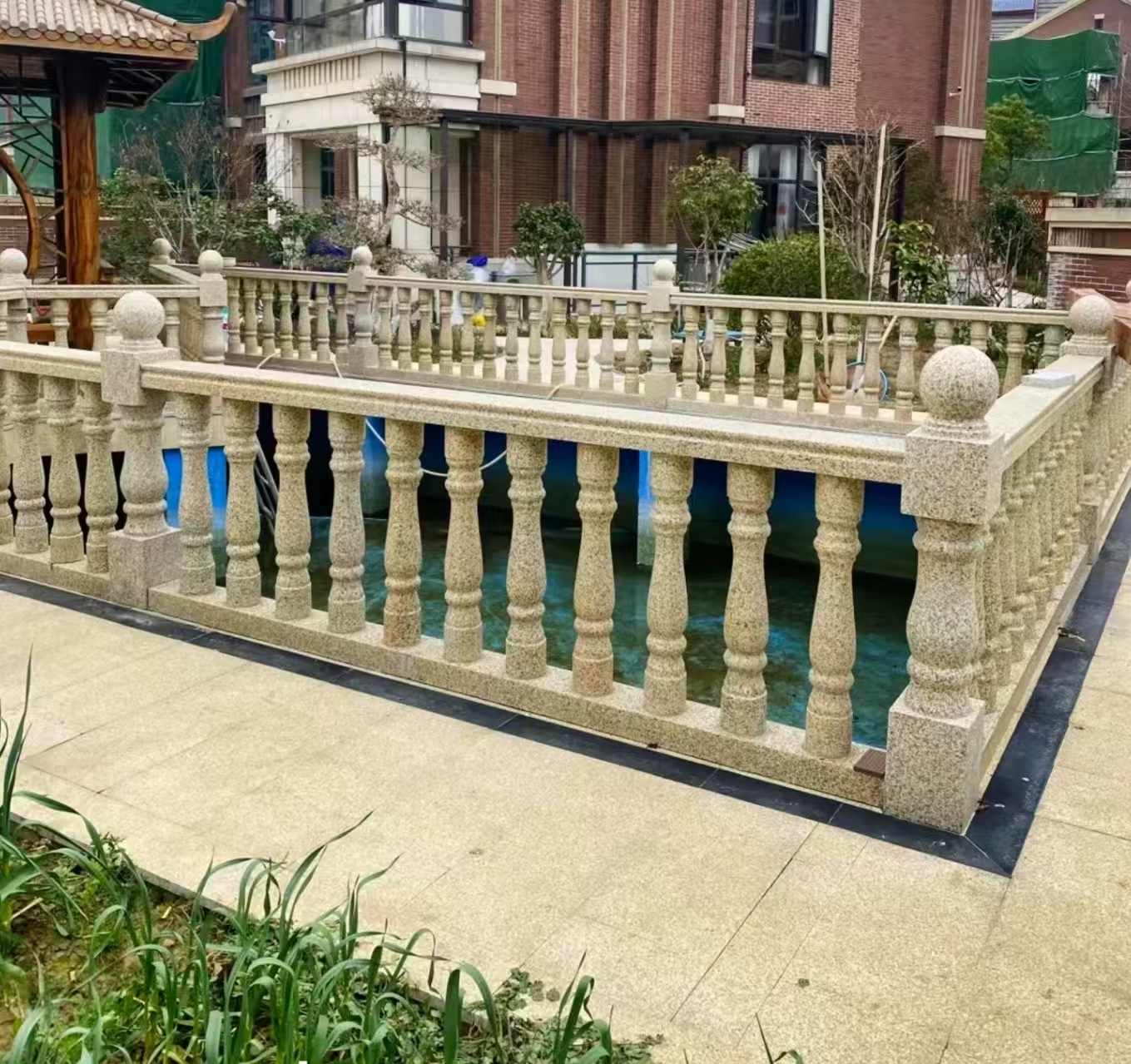 成都黄金麻花岗岩石材栏杆，扶手，将军柱，花瓶柱