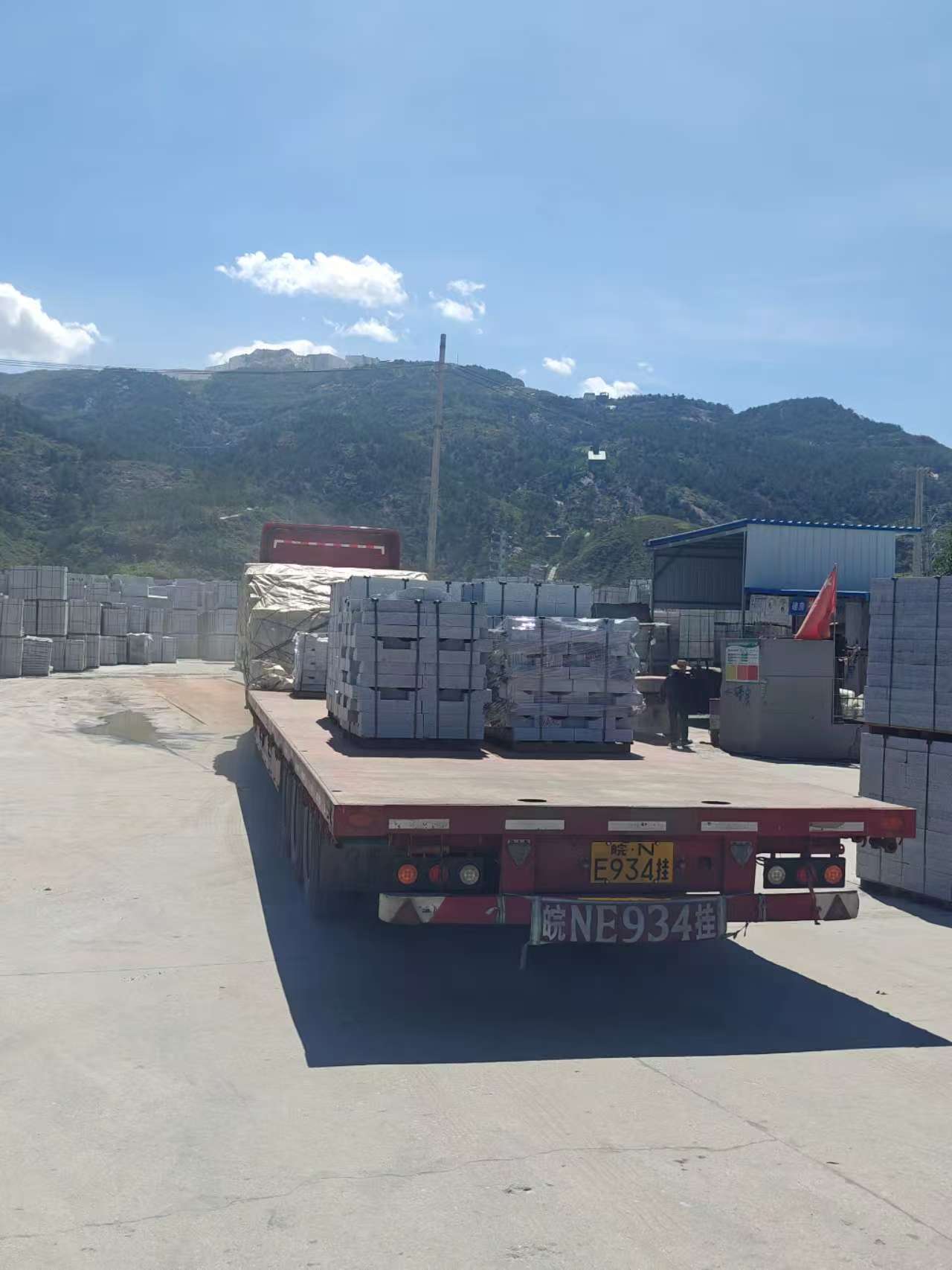 成都 芝麻白仿形路沿石，直形路沿石